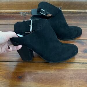 Carlos Santana Black Suede Size 10